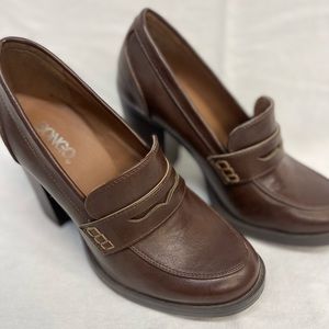 Bongo heeled loafer